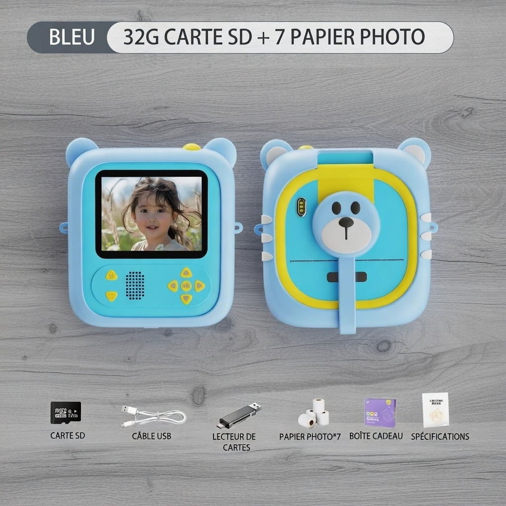 recto verso appareils photo enfants ourson bleu kawaii, dont un avec photo enfant imprimée sortant de l'appareil. Kit complet : carte SD 32 Go, USB, lecteur carte, 7 papiers sans encre, boîte cadeau et manuel – Cadeau ludique 4-10 ans sans encre !